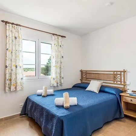 Cala Galdana Sleeps 8 Pool Air Con Wifi ヴィラ